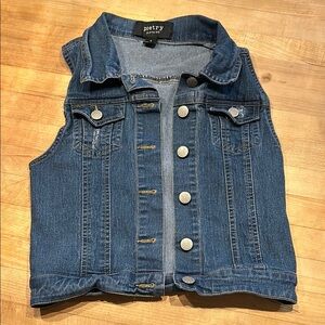 Girl’s Denis Jean Vest Poetry Clothing Size Small